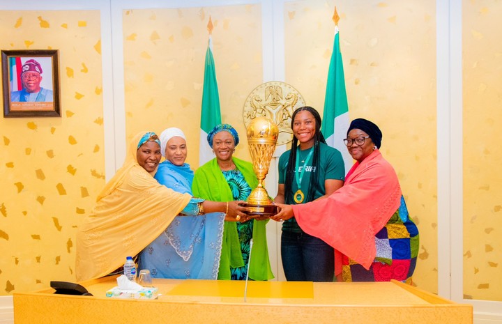 First Lady, Oluremi Tinubu Receives D'Tigress