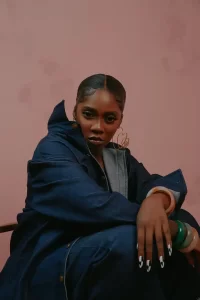 Tiwa Savage Advises Ladies On The Need To Be Independent