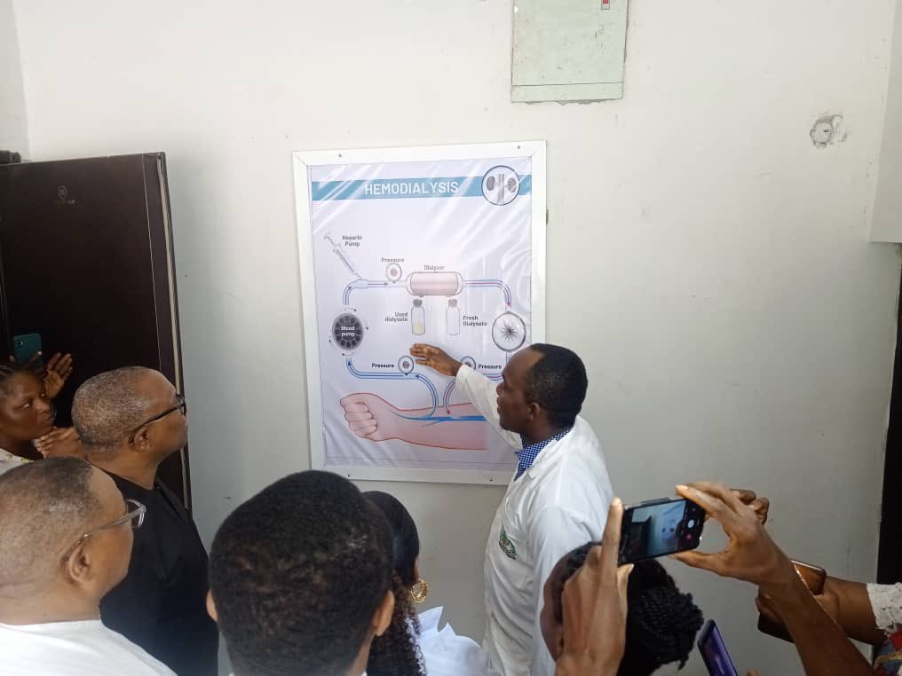 Photos As Peter Obi Visits Premium Kidney Hospital In Anambra