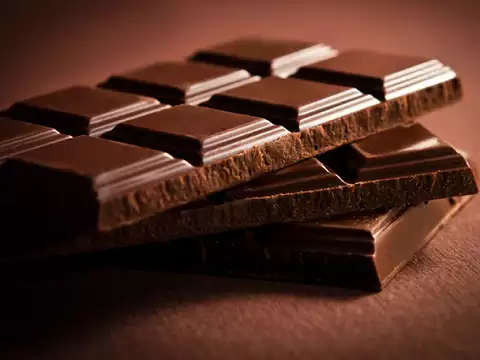 Why most women love chocolate more than men