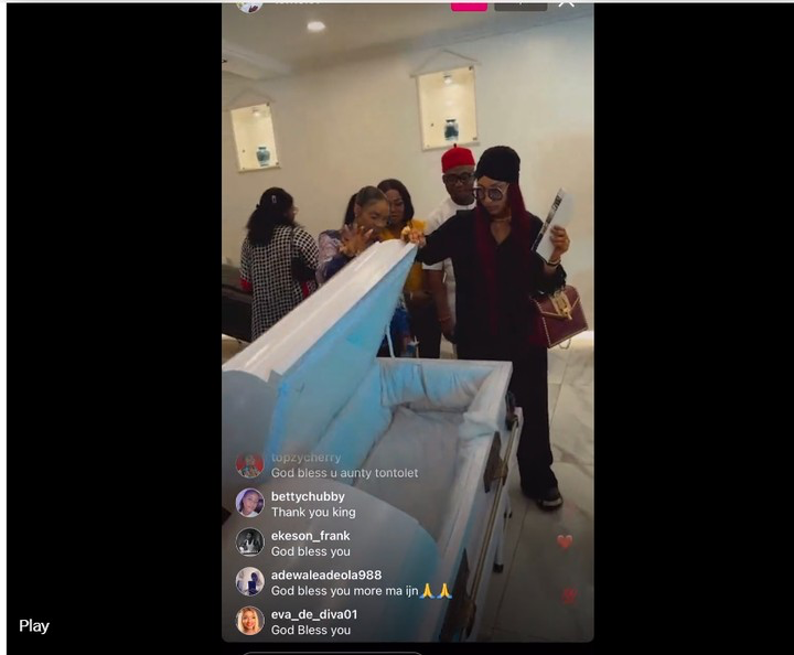 Tonto Dikeh gets casket for Mohbad’s Burial (Video)