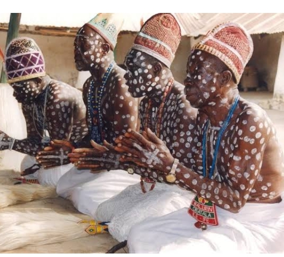 Yoruba Abobaku: What You Need to Know About The Tradition of “He who Dies with the king”Abobaku