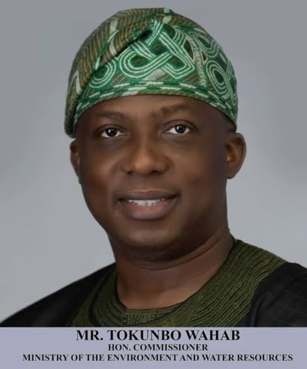 See what Lagos Commissioner Vows to do to stop flooding 