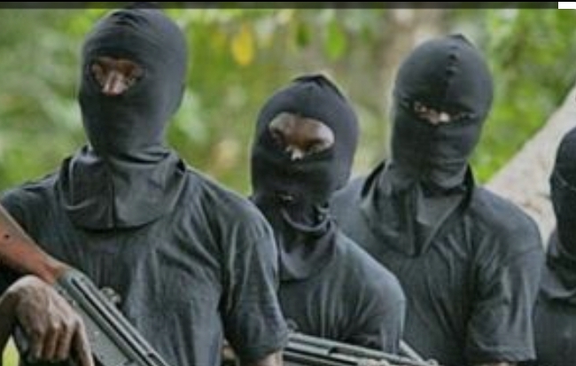 Panic in Anambra as Gunmen Kidnap Six, Demand N76m Ransom