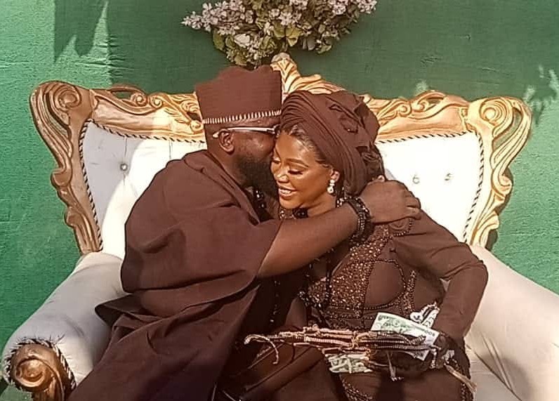 PHOTOS: From LAUTECH to Ever Forever, Hon. Adeyemi Rasheed and Idakwo Aishat Celebrate Love in a Spectacular Wedding