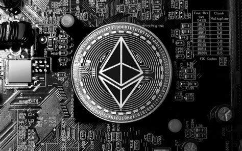Ethereum: How does a new block get distributed
